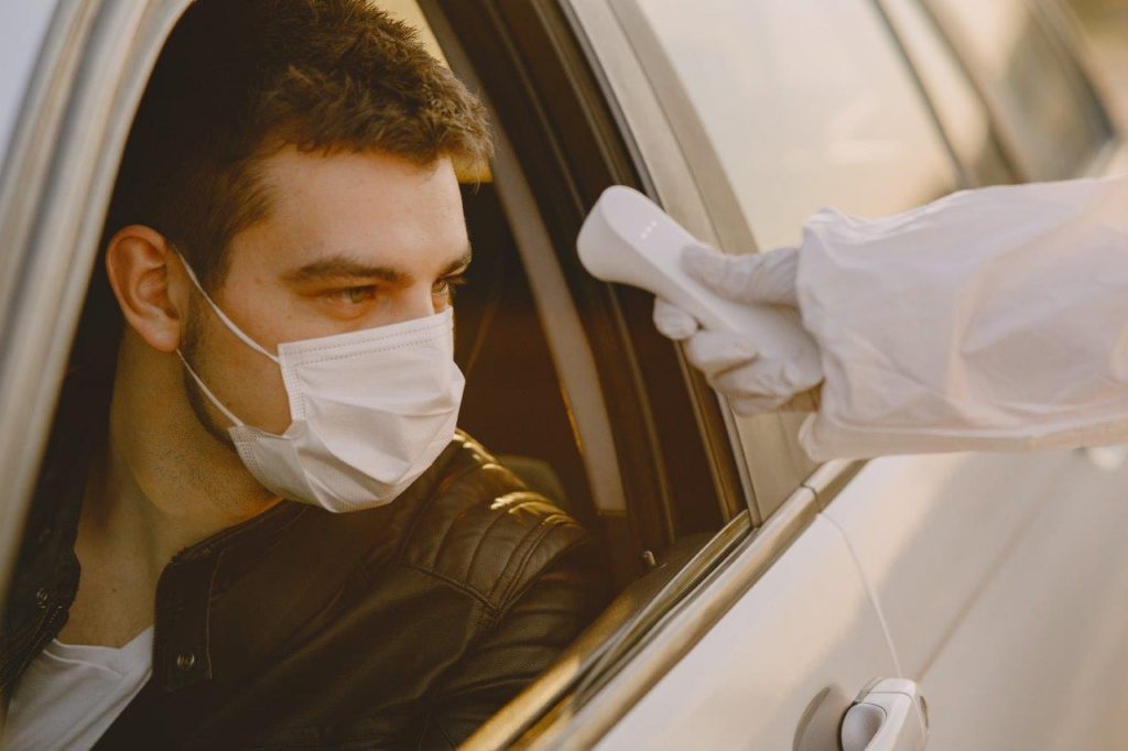 6 Factors to Consider Before Investing in Contactless Temperature Measurement