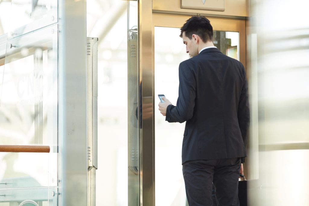 6 Advantages Of Using The Matrix V Lift Access System