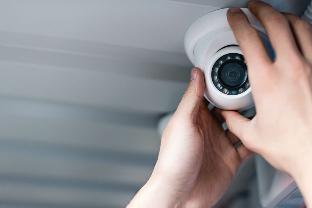 7 Tips for Successfully Installing Digital Security Cameras
